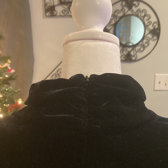 VELVET SZ 3X LONG SLEEVE BLACK ELEGANT DRESS. NEVER WORN, STUDIO C - Picture 4 of 11